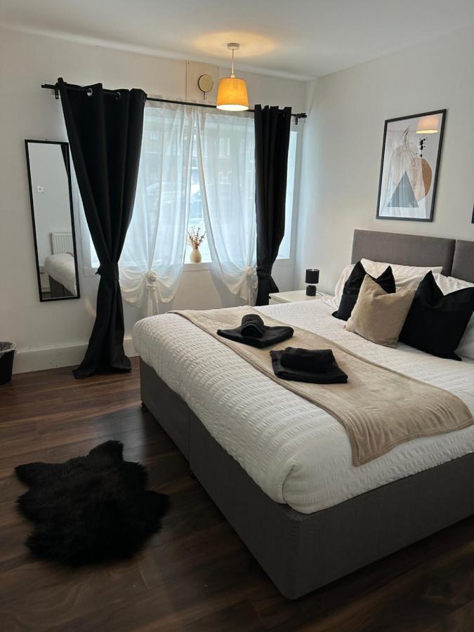 Lovely 2Bedroom 4Mins From Wimbledon Station London Eksteriør bilde