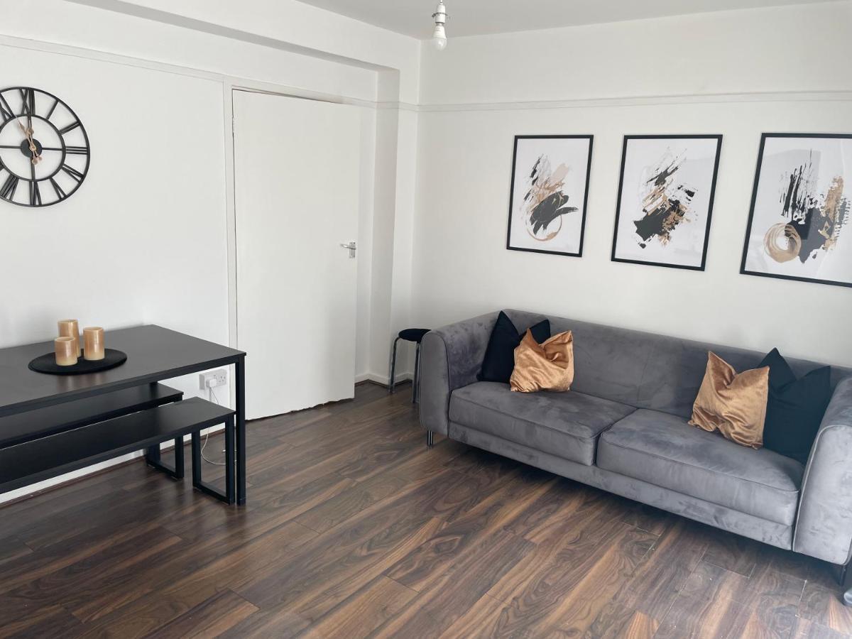 Lovely 2Bedroom 4Mins From Wimbledon Station London Eksteriør bilde